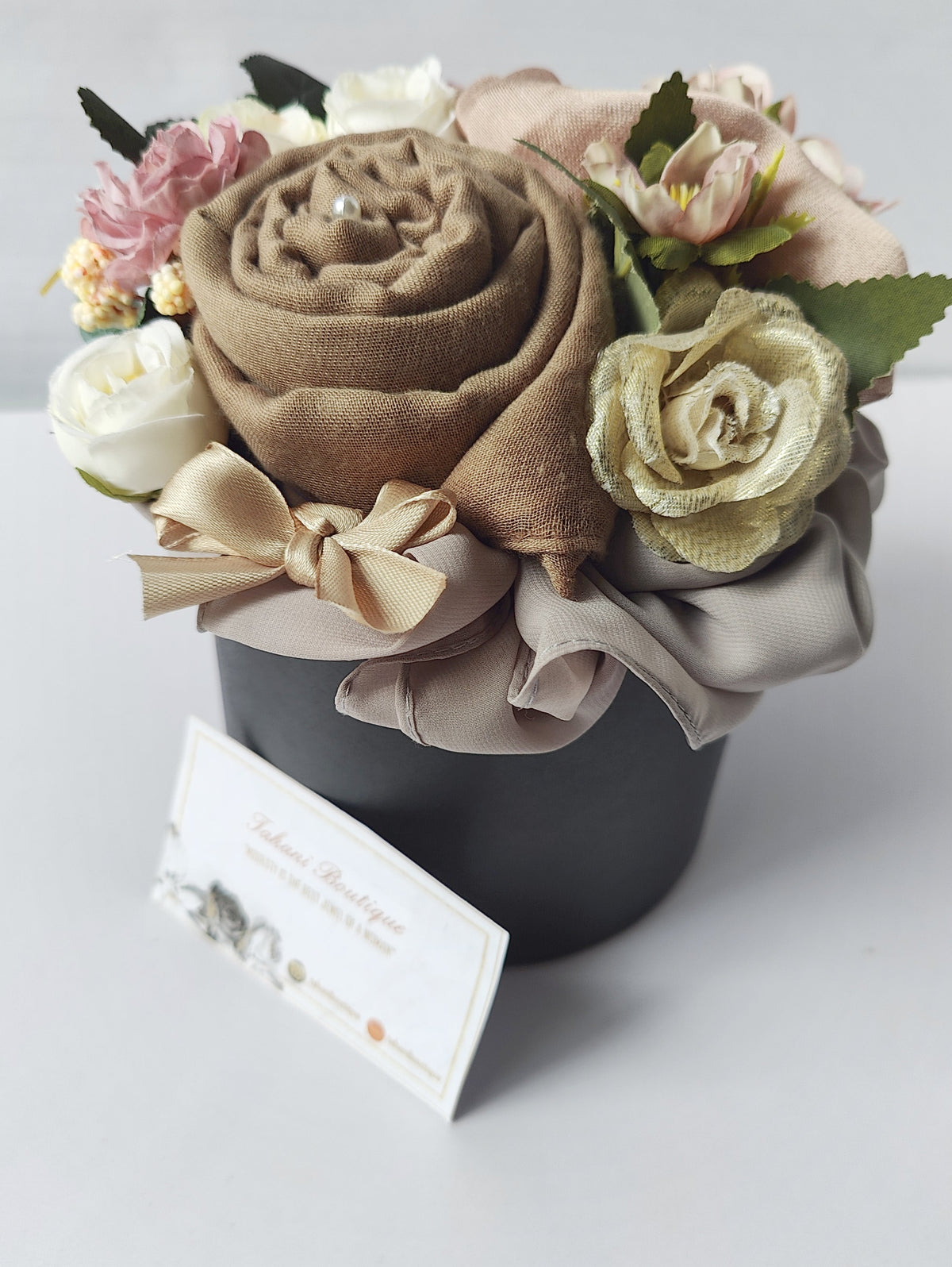 Build Your Own Personalised Hijab Gift Box – Bespoke