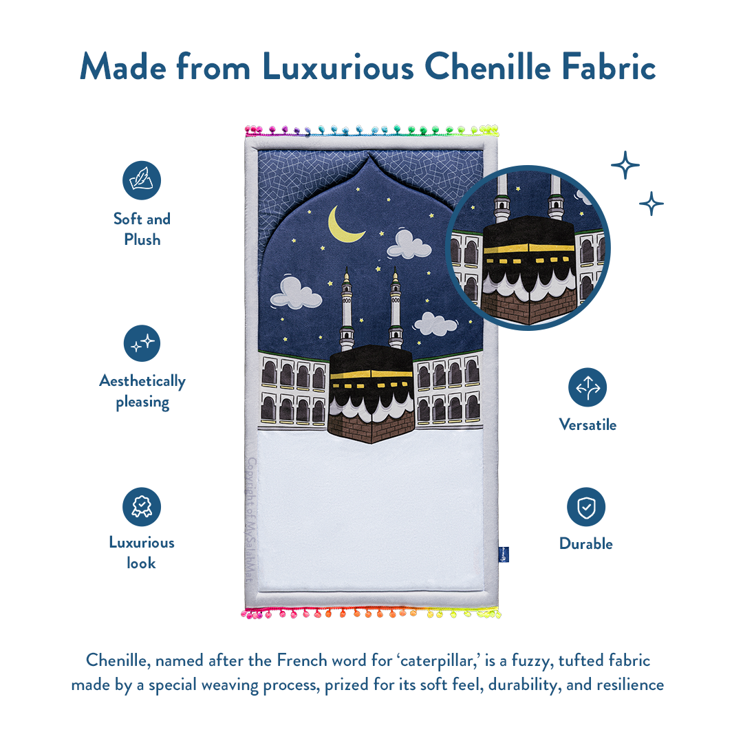 Tapis de prière bébé rembourré avec motif Midnight in Mecca par Urban Rugs UK | Un magnifique cadeau de Ramadan et d’Aïd pour vos proches