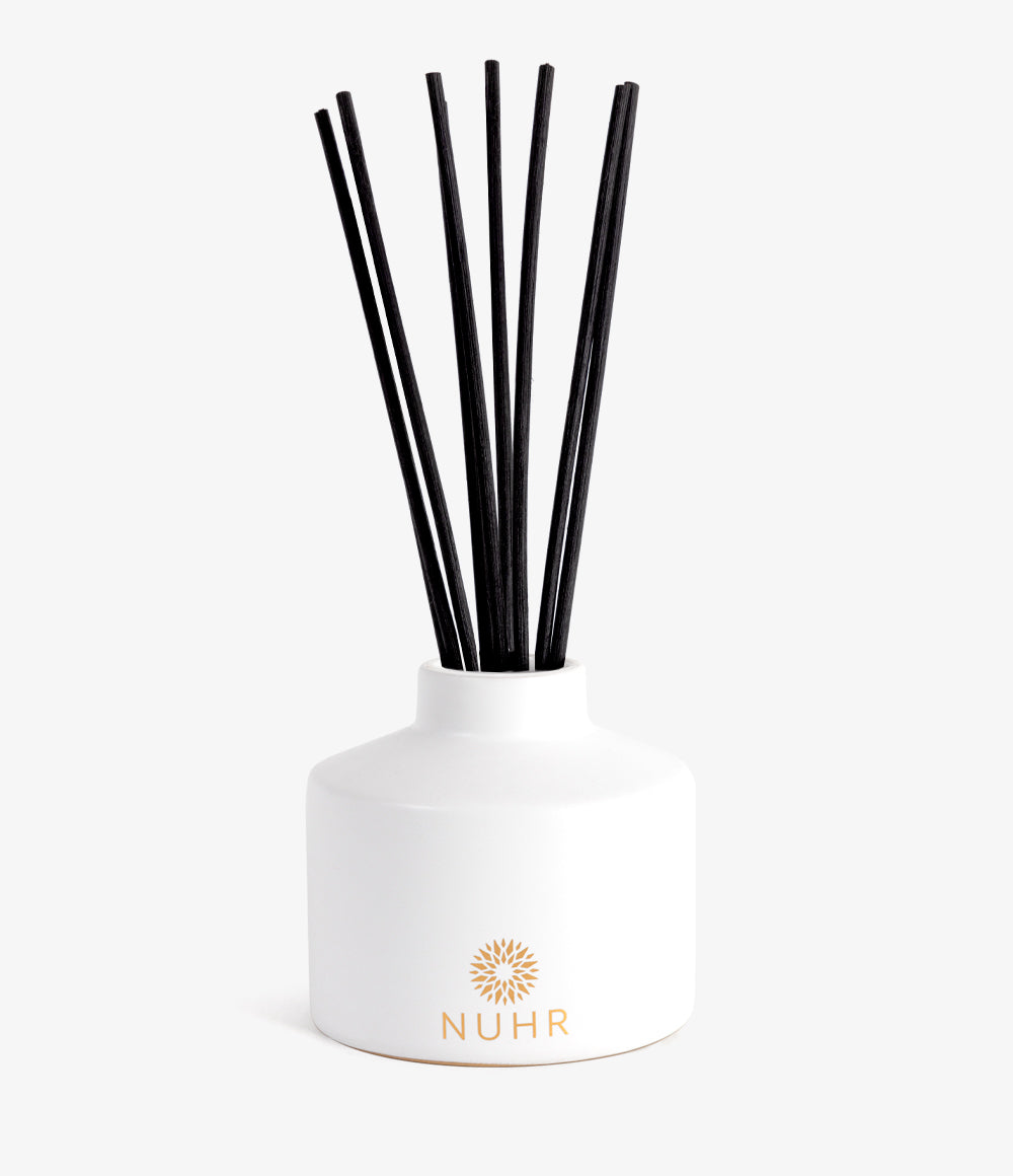 Oud Arabia Reed Diffuser 200ml / 400ml in Black or White Ceramic Holder