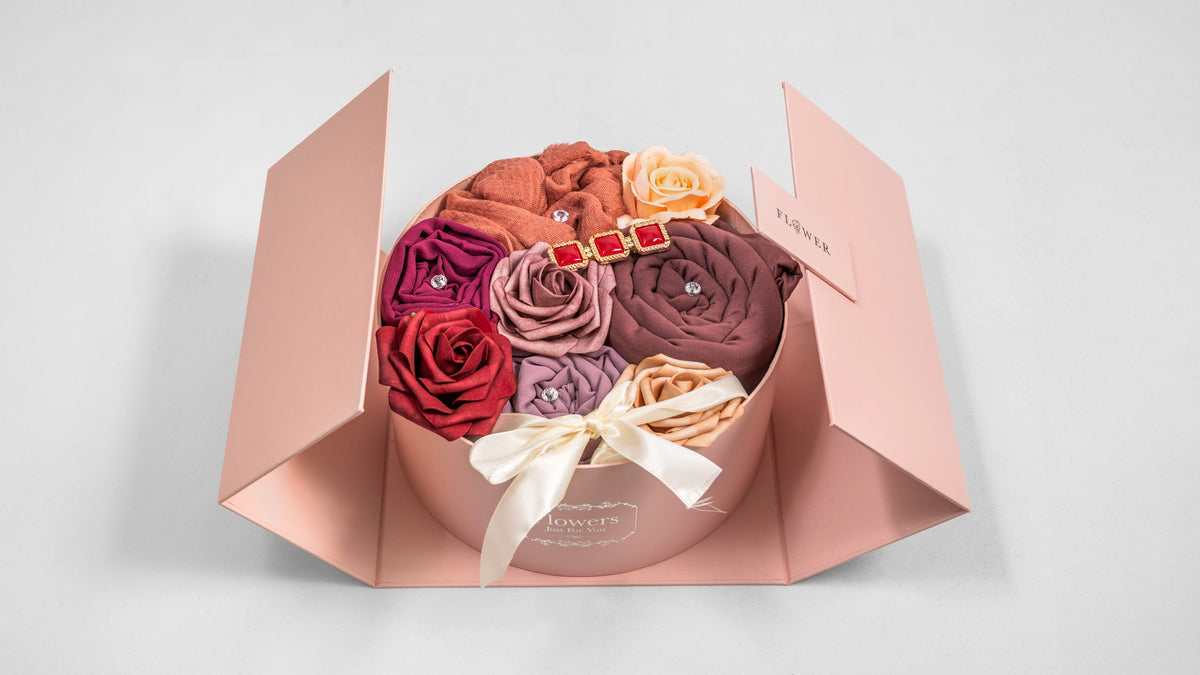 Pandora's Hijab Gift Bouquet – Pink Luxury Keepsake Box
