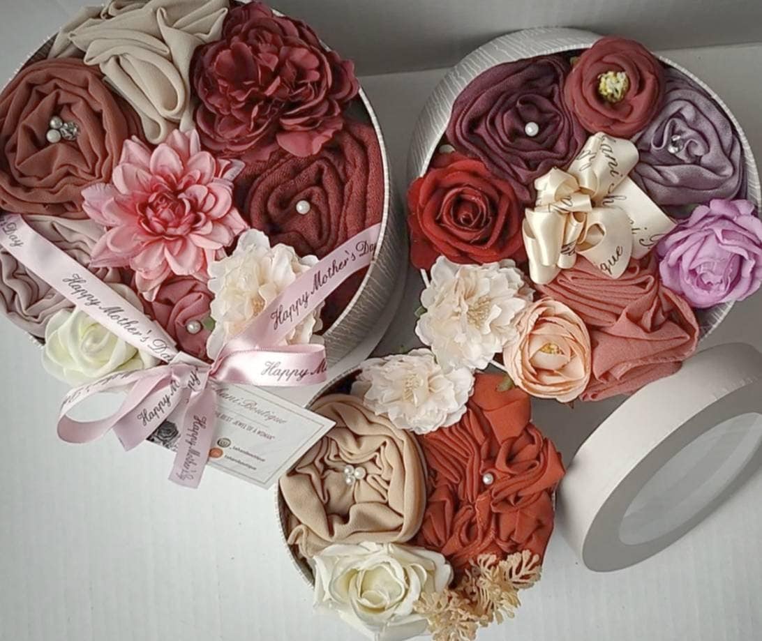 Build Your Own Personalised Hijab Gift Box – Bespoke