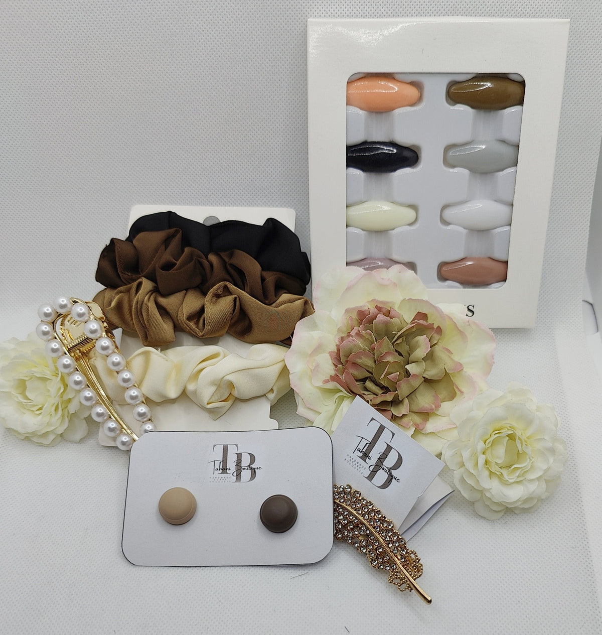Glamour Chic Hijab Gift Bouquet with Accessories