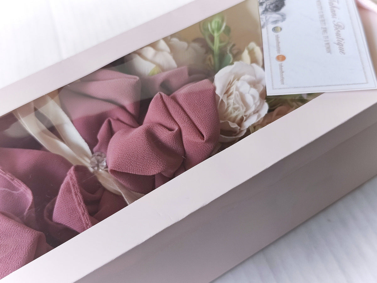 Hijab Gift Bag with Clear Window – Last Minute Luxury Gift
