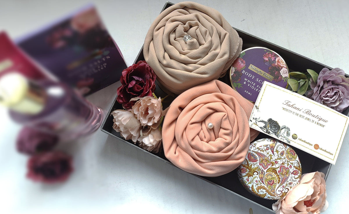 Hijab Spa Gift Box – Pamper Care Set with Bath Essentials