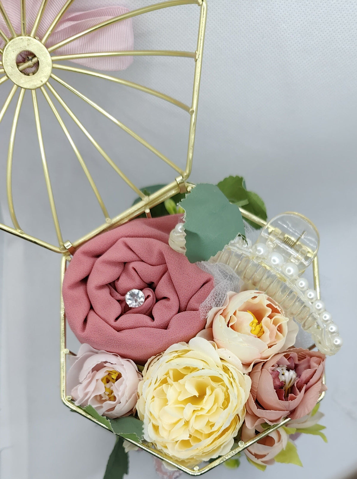 Gold Metal Birdcage Hijab Gift Bouquet – Personalised