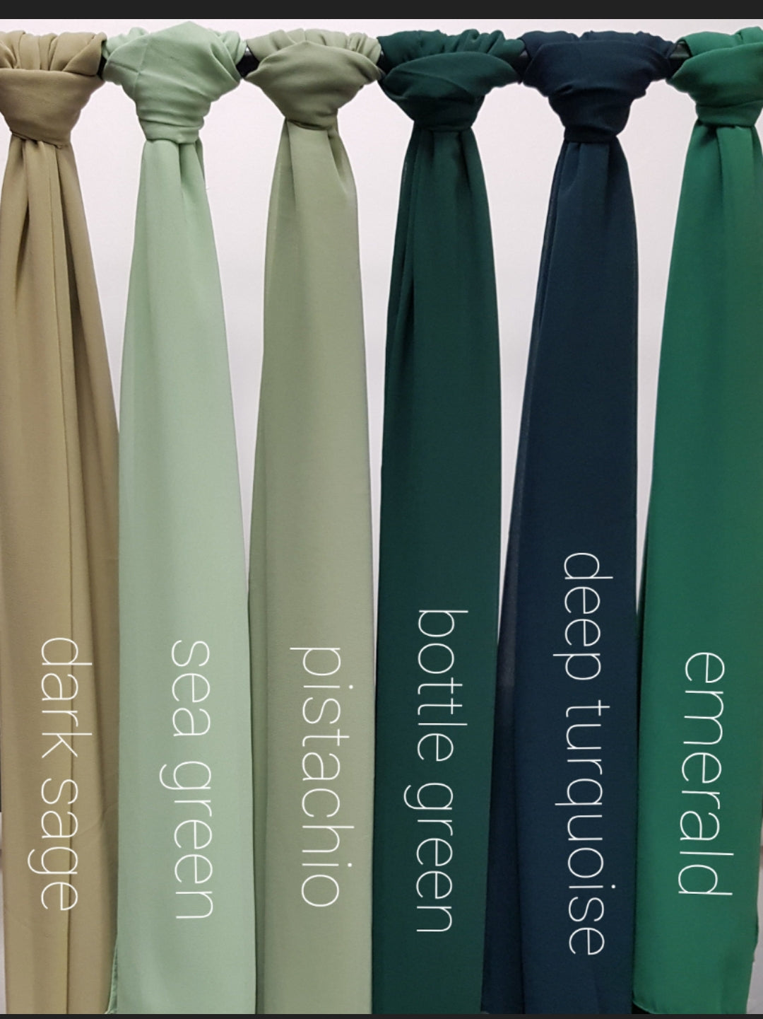 Classic Dubai Chiffon Hijab – Soft Premium Scarf 170x70cm